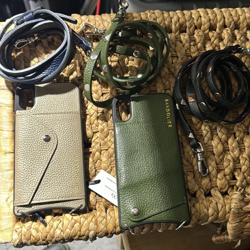 Bandolier for iPhone X/XS: 2 cases + straps